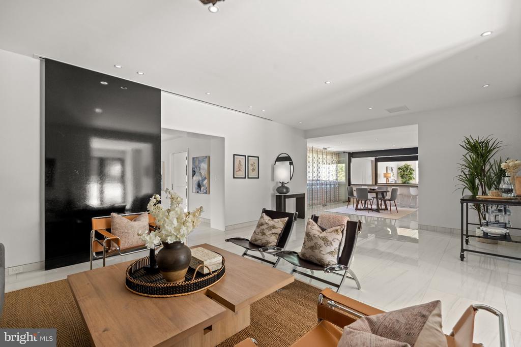 1545 BROOK HILL