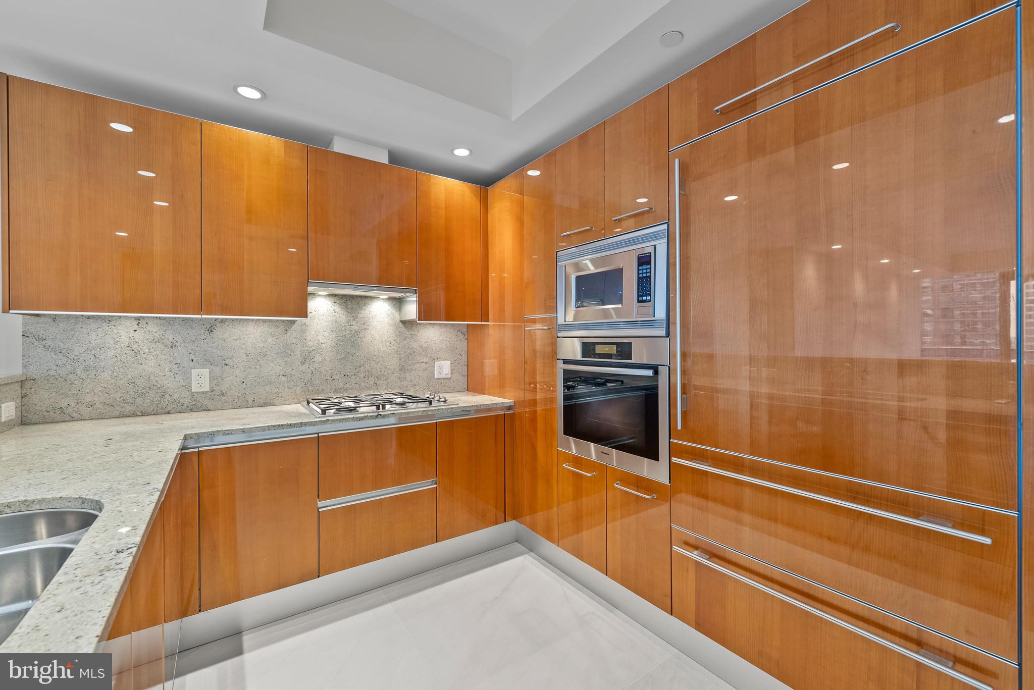 1881 N NASH STREET 809