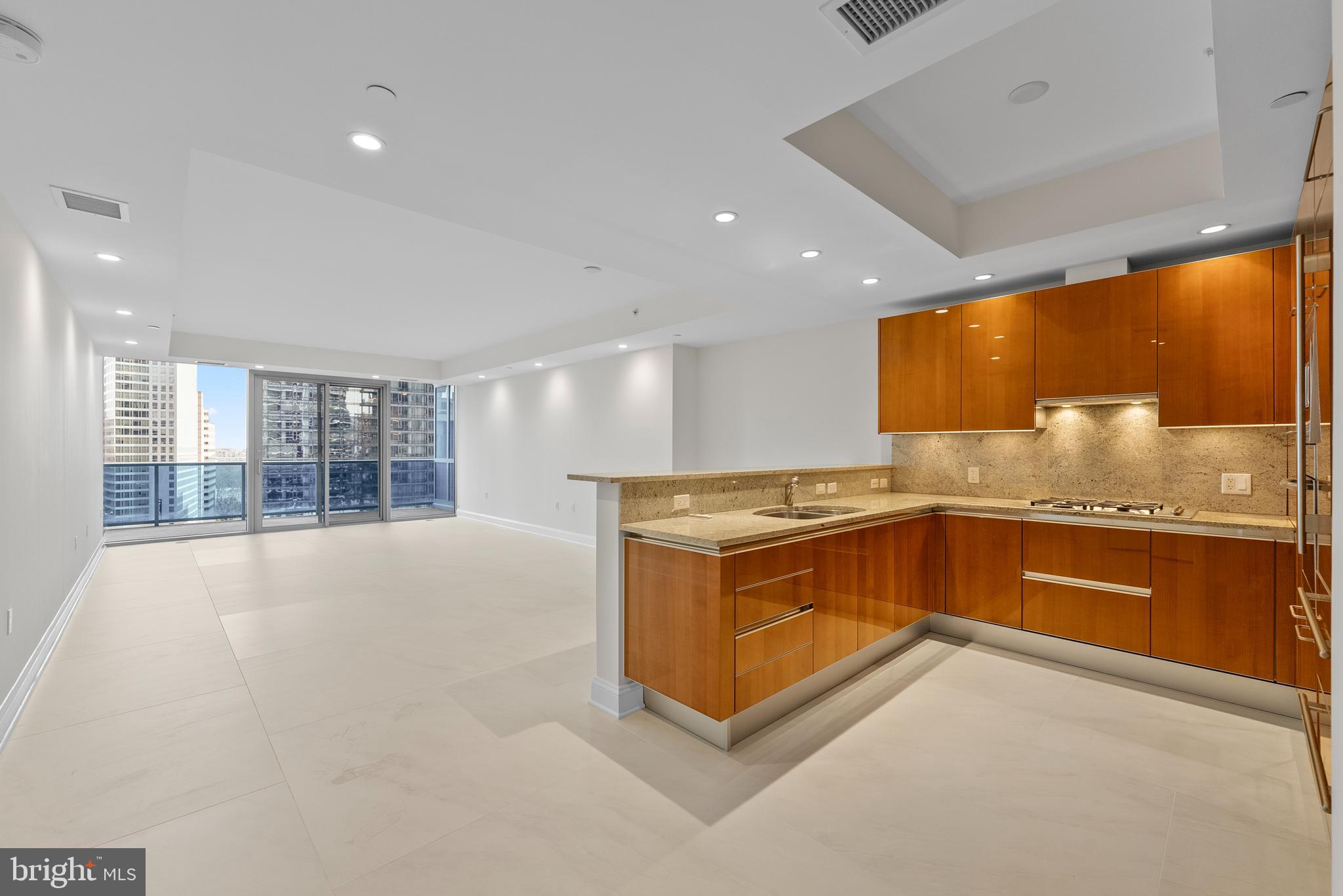 1881 N NASH STREET 809