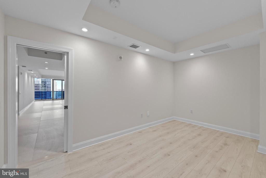1881 N NASH STREET 809