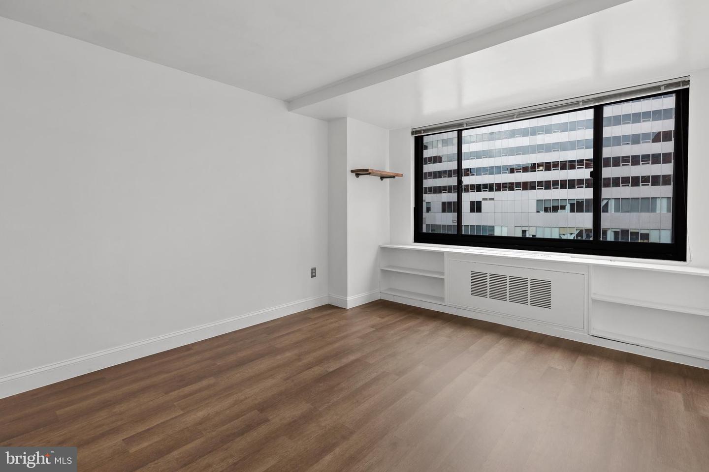 1021 Arlington Blvd #609