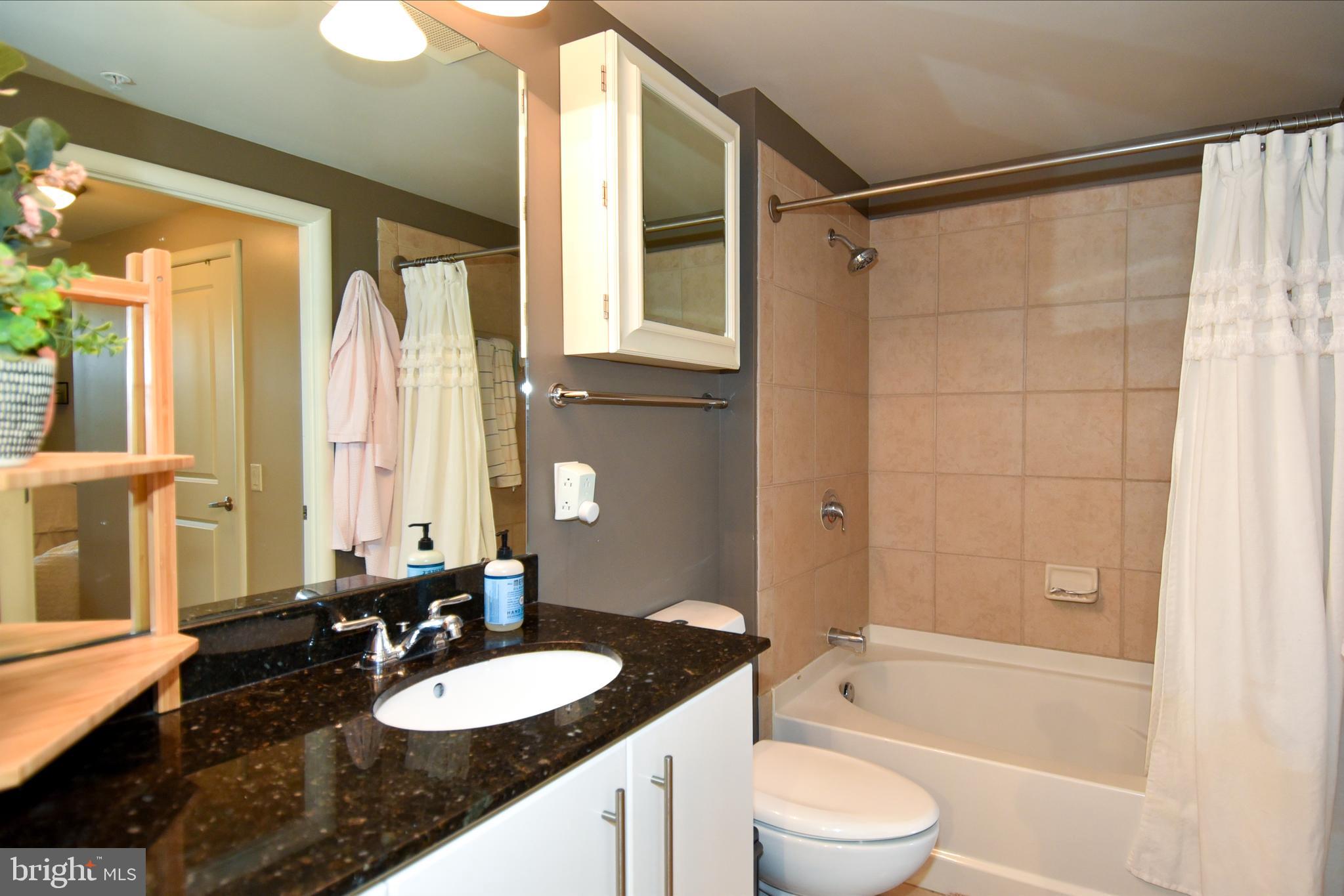 1021 N Garfield St #346