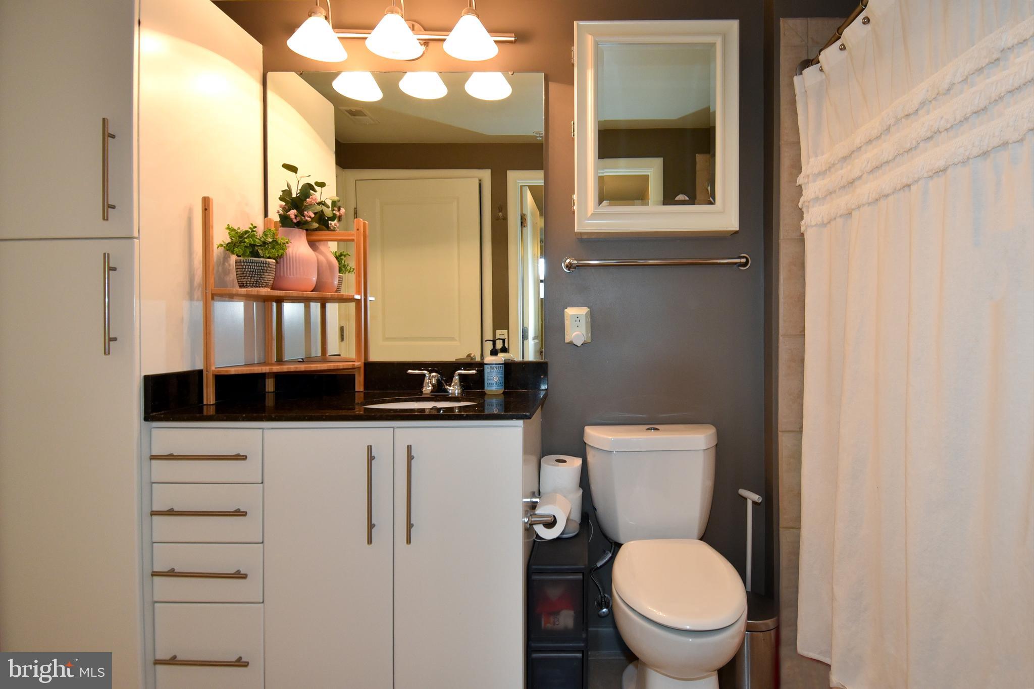 1021 N Garfield St #346