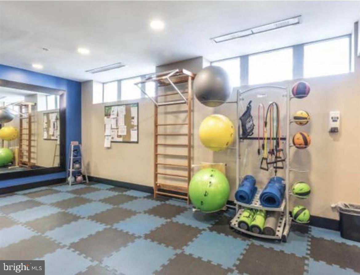 1800 Wilson Blvd #226