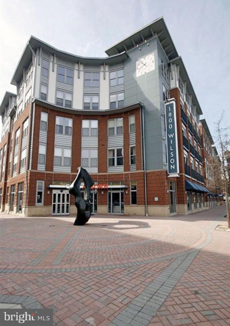 1800 Wilson Blvd #226