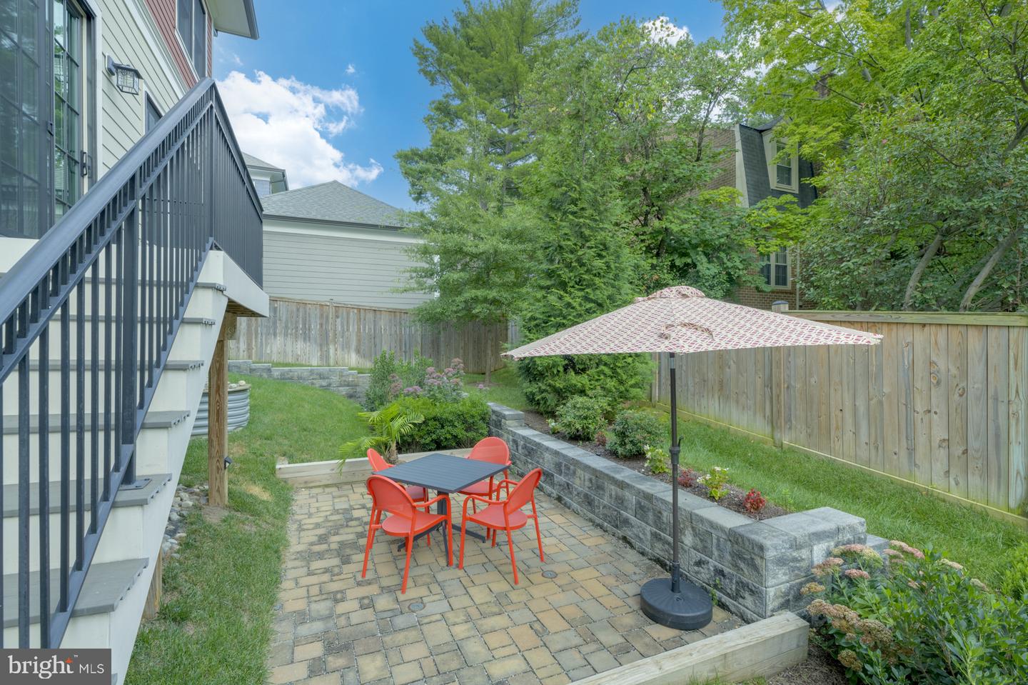 492 N Abingdon St