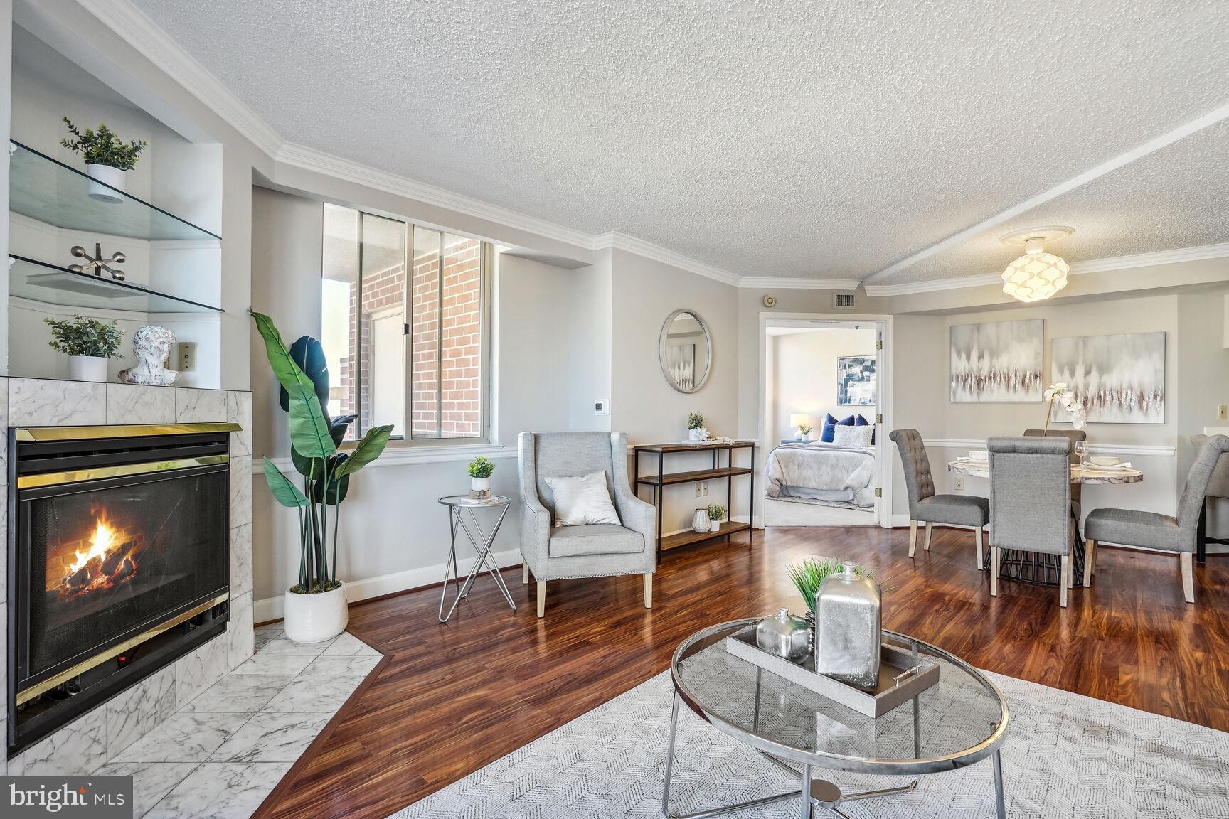 1276 N Wayne St N #1201