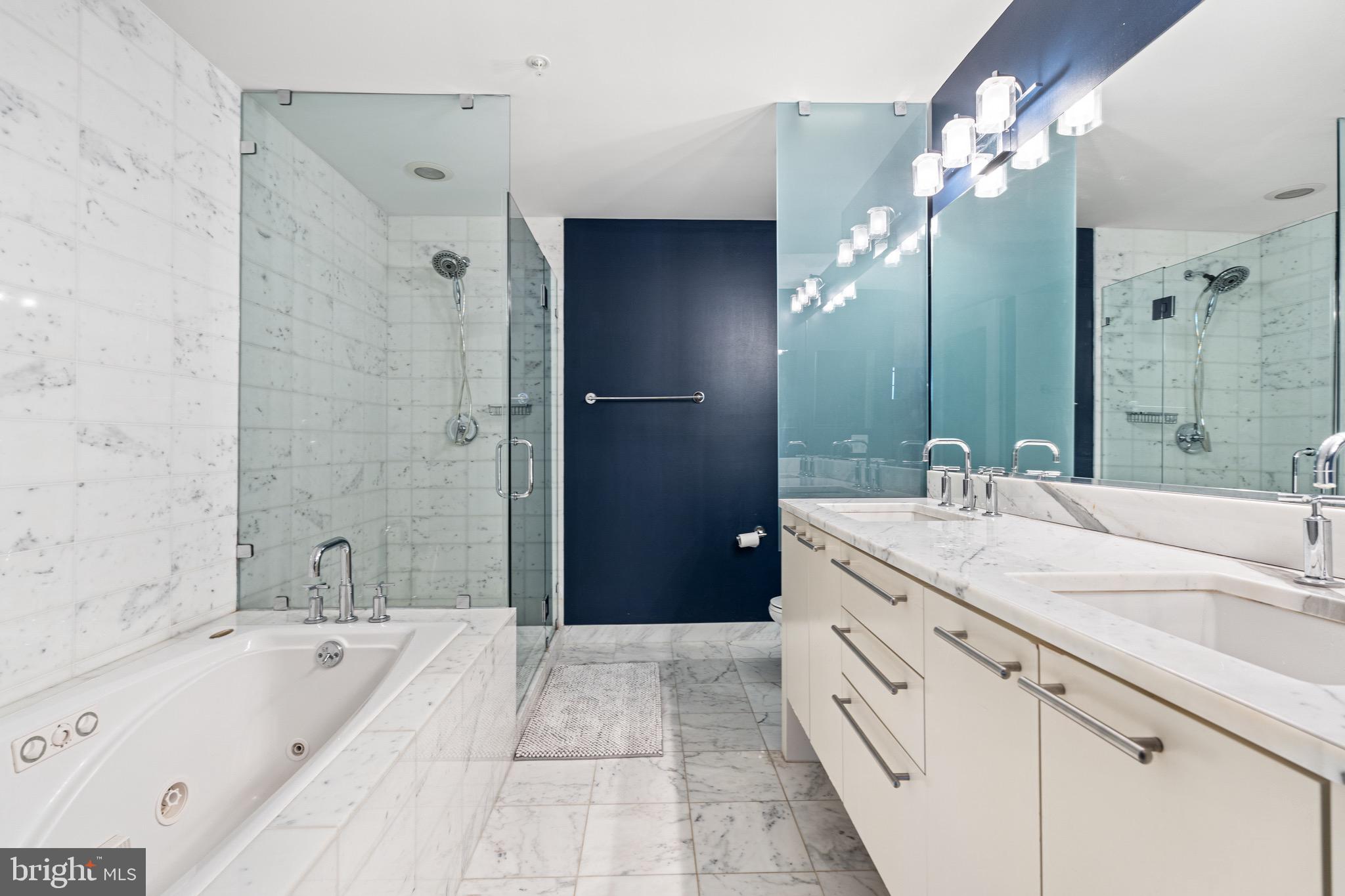 2001 15th St N #1414