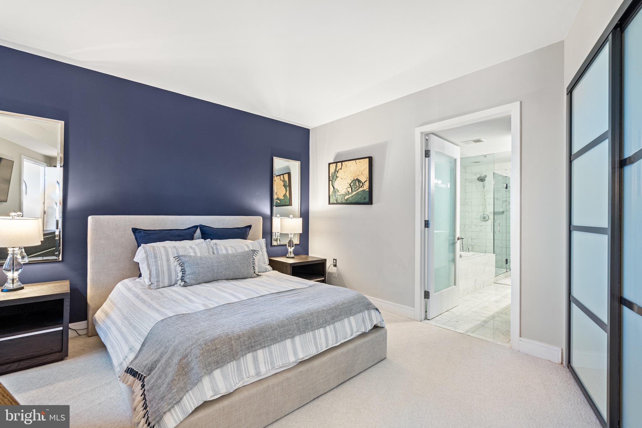 2001 15th St N #1414