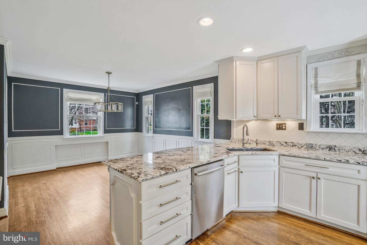 2625 N Marcey Rd