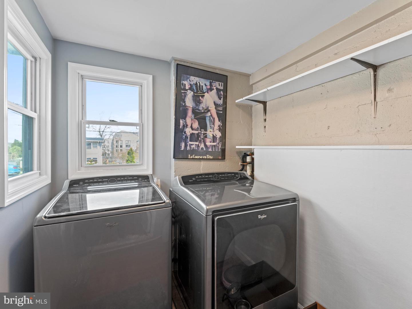 5214 10th Pl S