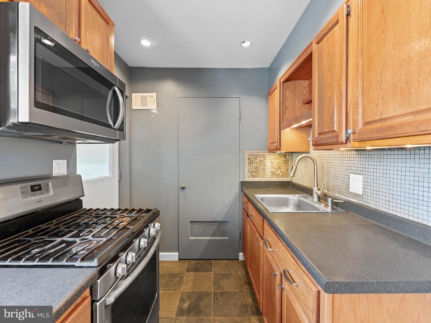 5214 10th Pl S