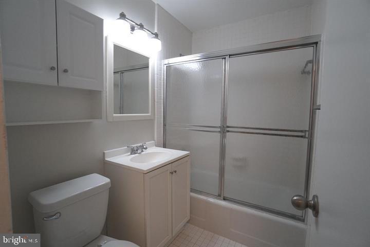 1111 ARLINGTON BLVD #624