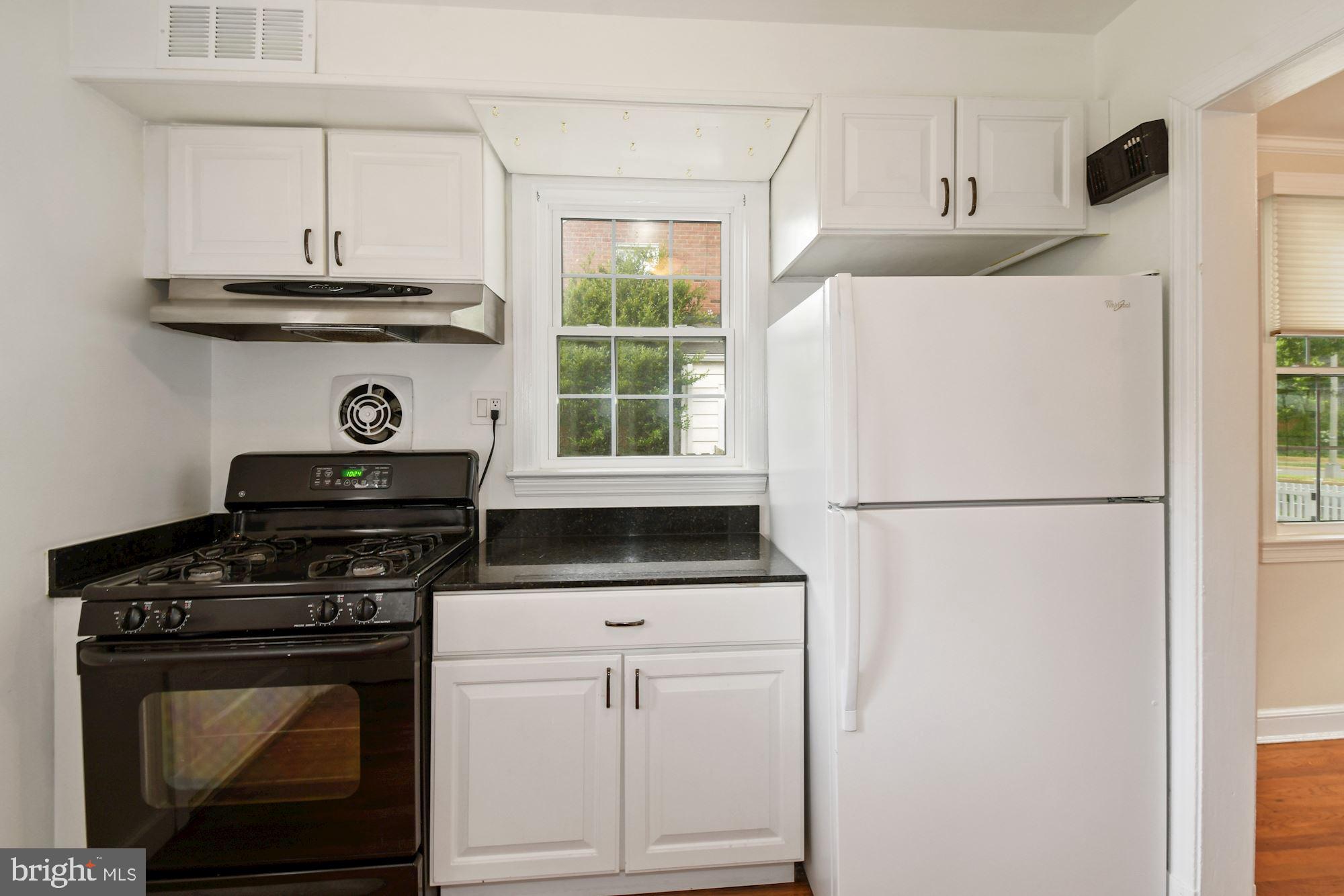 5212 N CARLIN SPRINGS RD