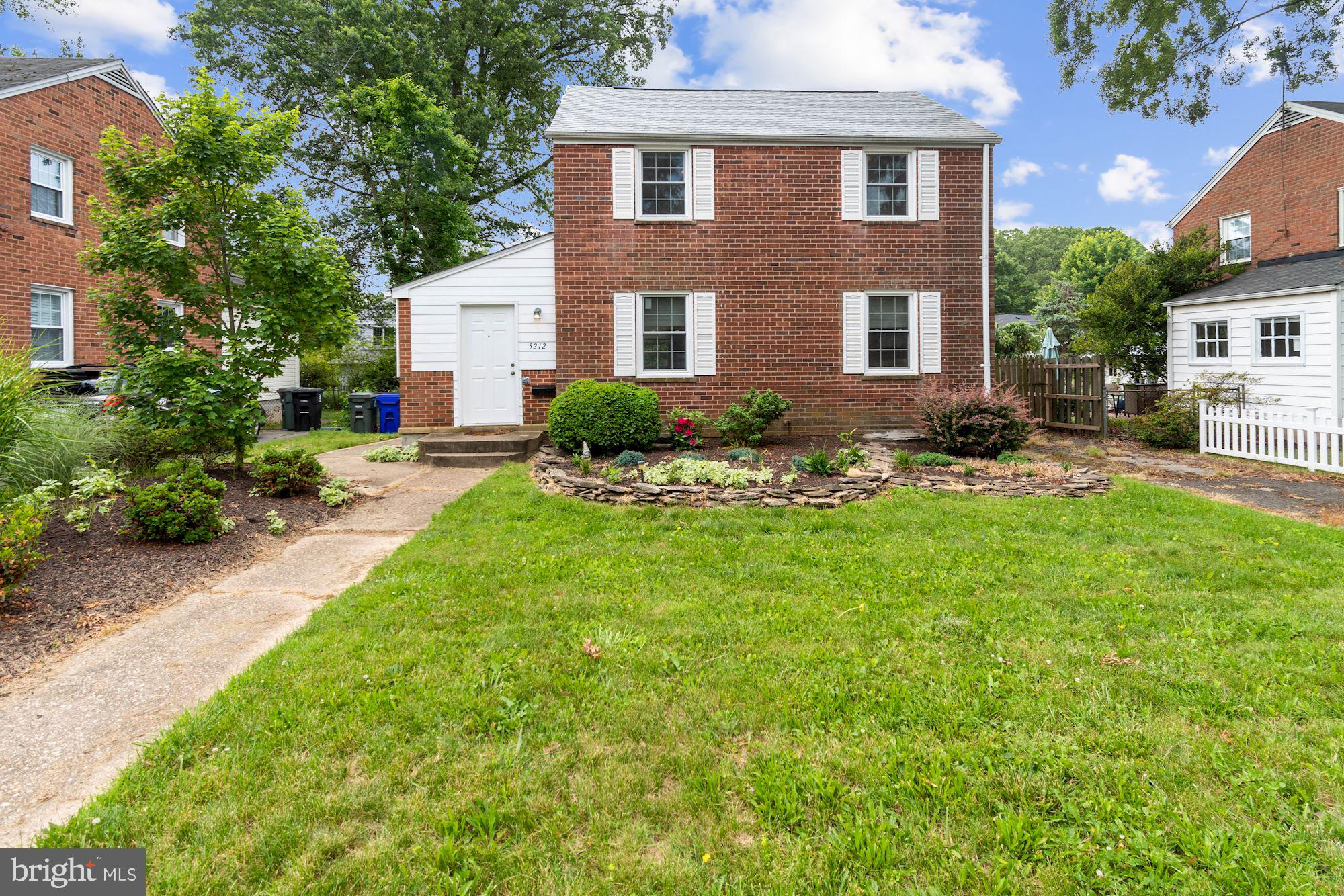 5212 N CARLIN SPRINGS RD