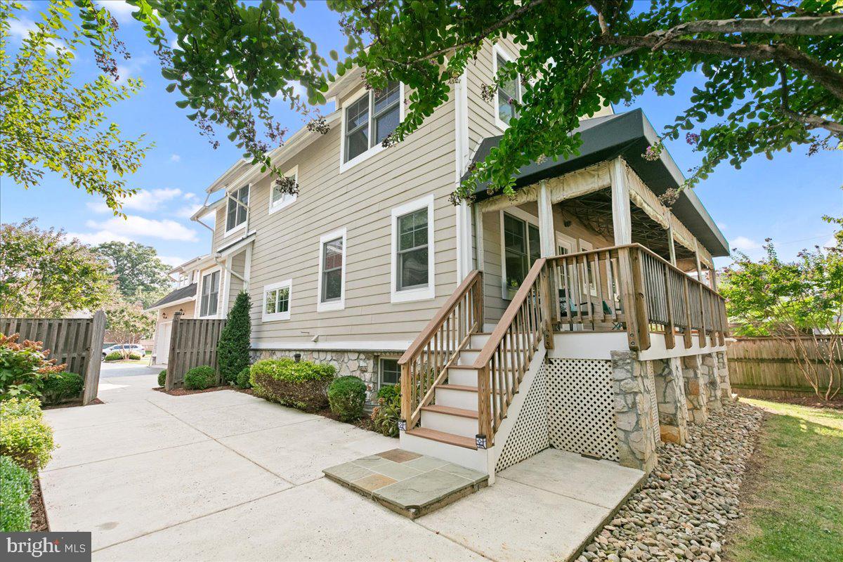 1730 Fillmore St S