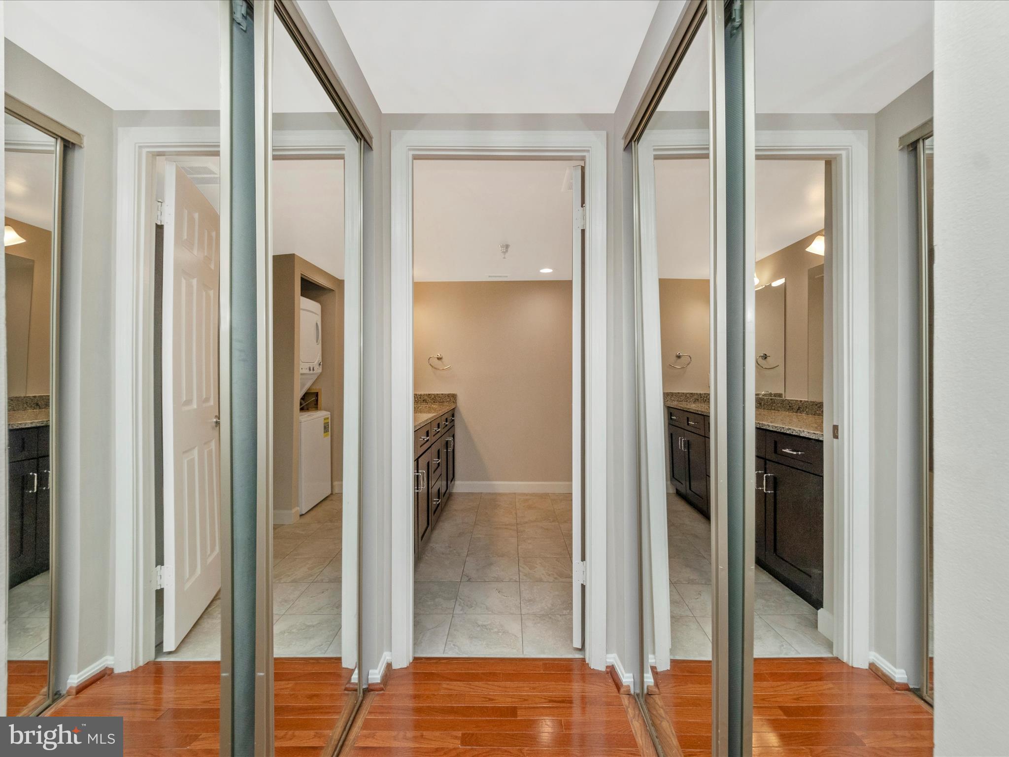 2400 Clarendon Blvd #204