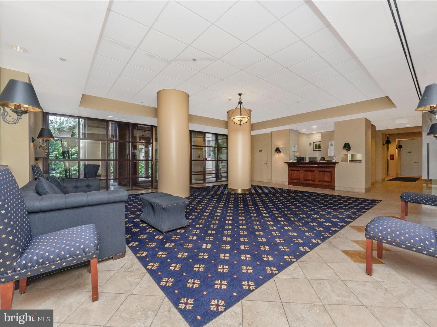 2400 Clarendon Blvd #204