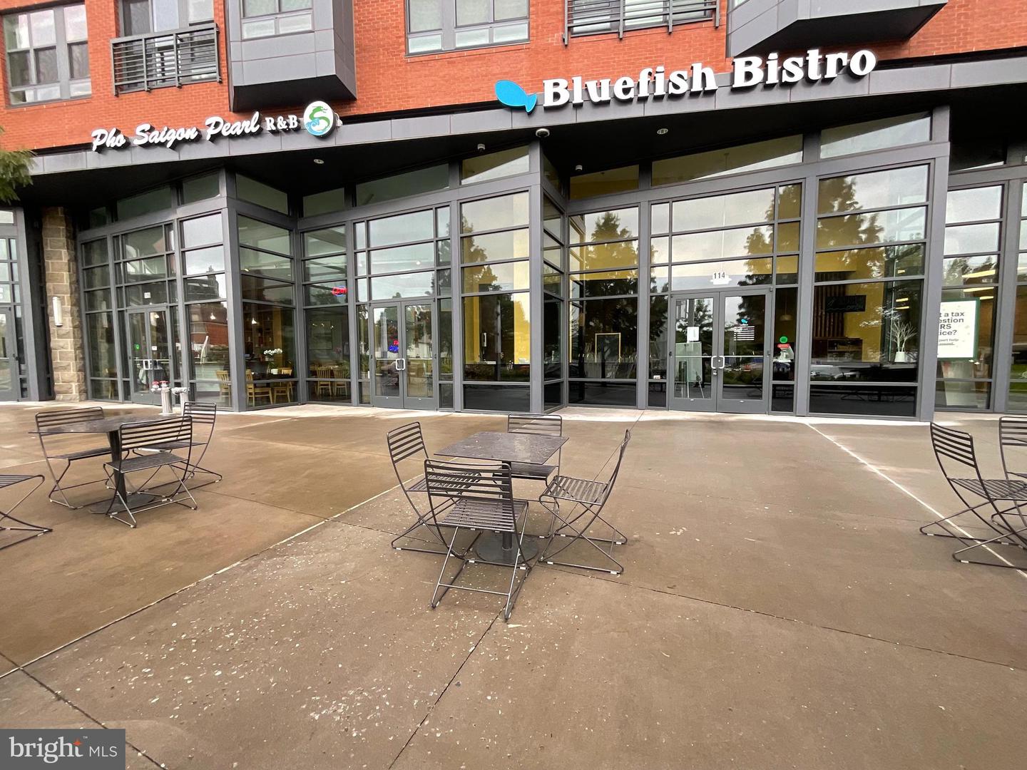 4043 COLUMBIA PIKE