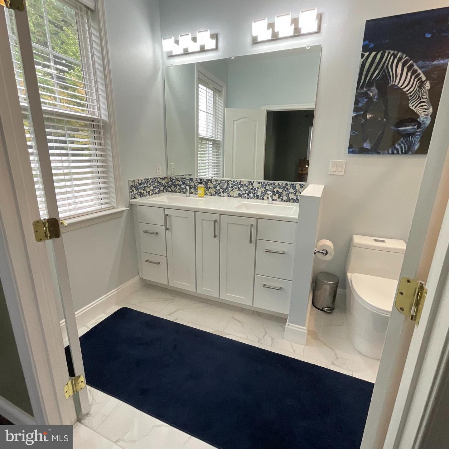 4043 COLUMBIA PIKE