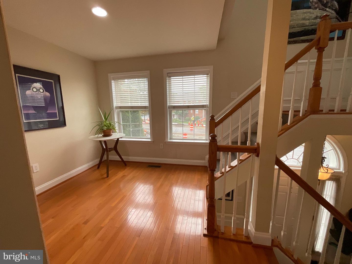 4043 COLUMBIA PIKE