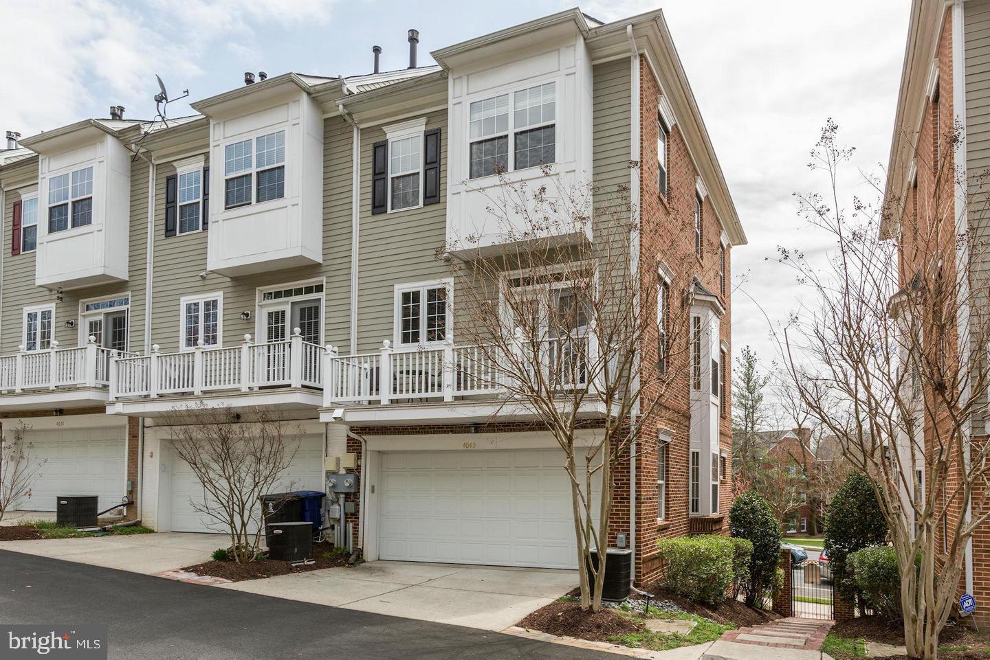 4043 COLUMBIA PIKE