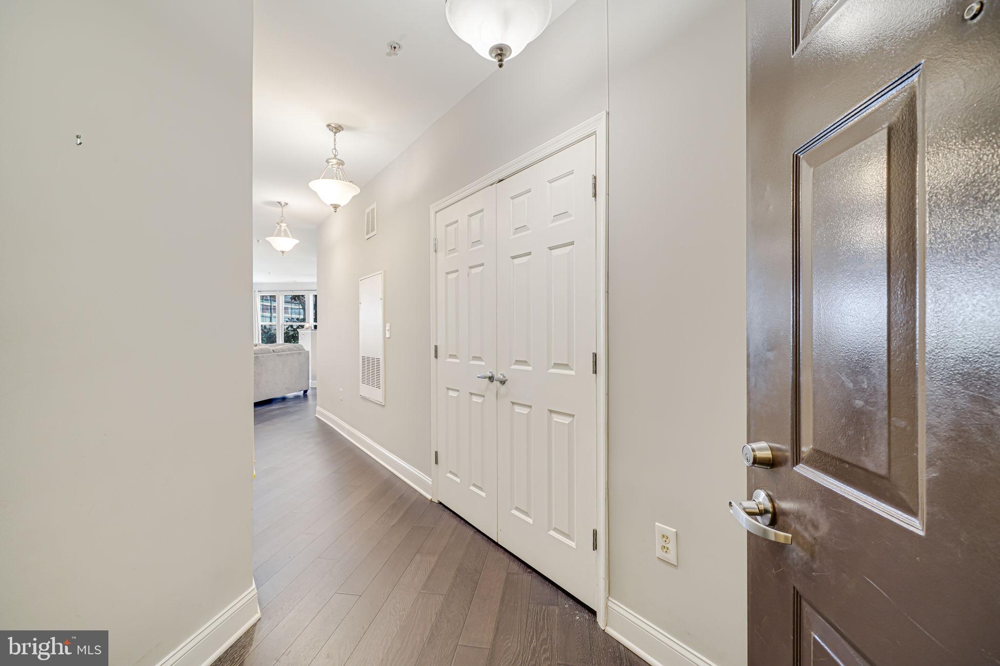 801 S GREENBRIER STREET 113