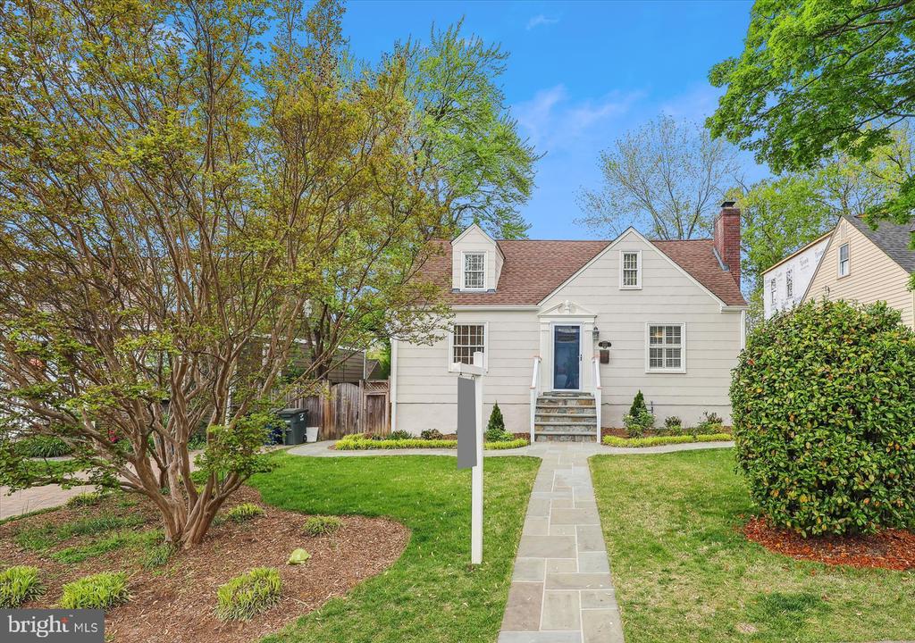 5133 25th Pl N