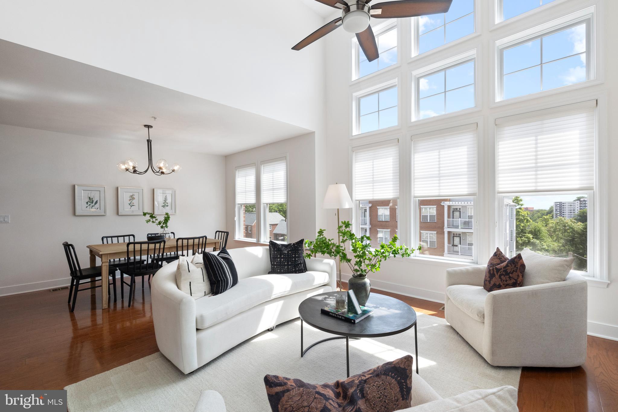 1418 N Rhodes St #B401