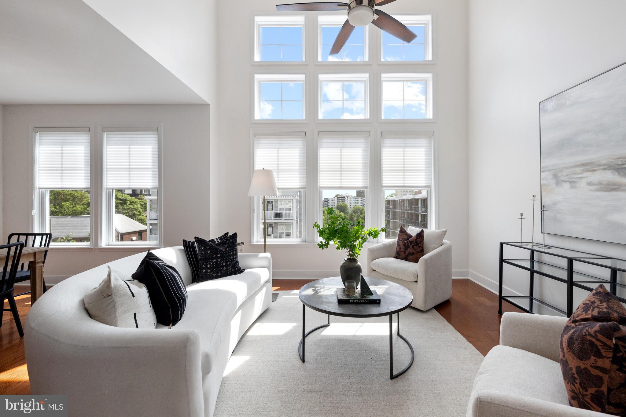 1418 N Rhodes St #B401