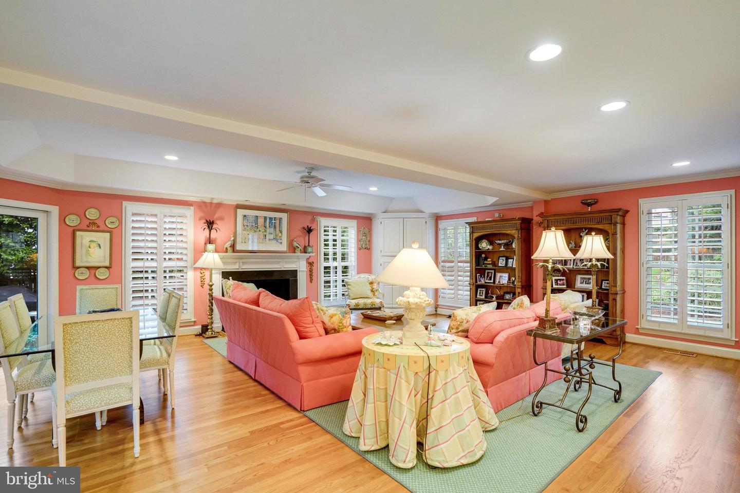 4629 32nd Rd N
