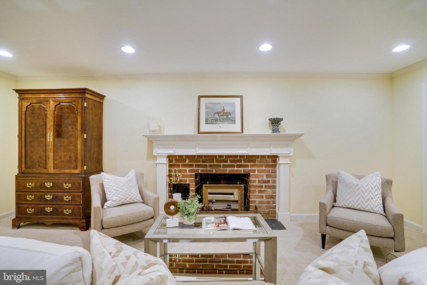 4629 32nd Rd N