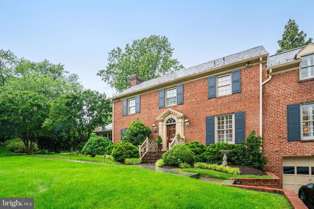 4629 32nd Rd N