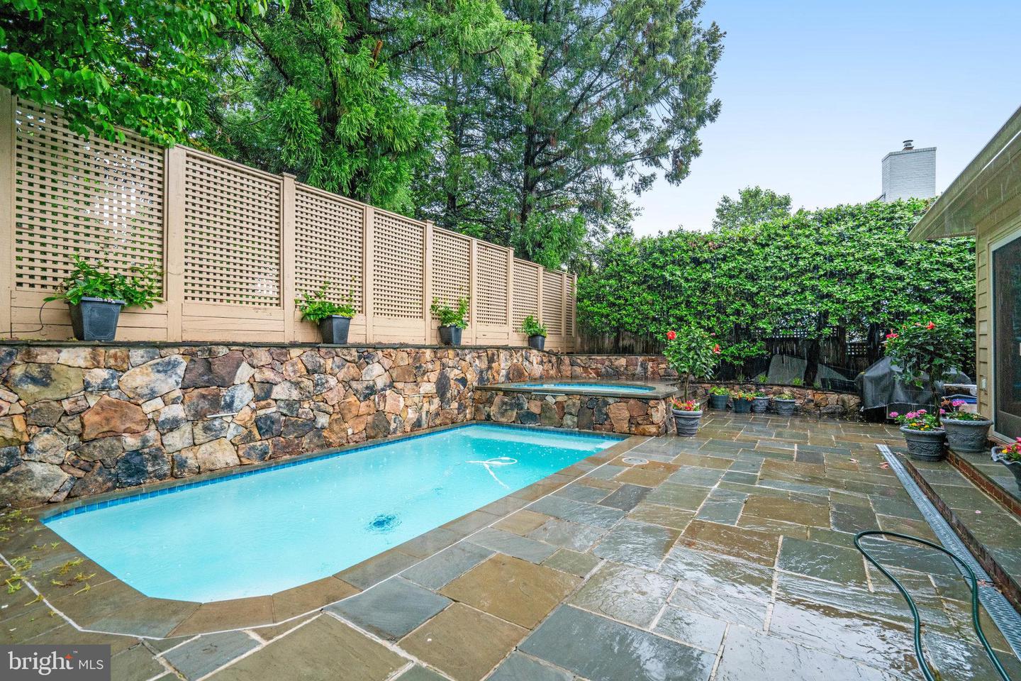 4629 32nd Rd N