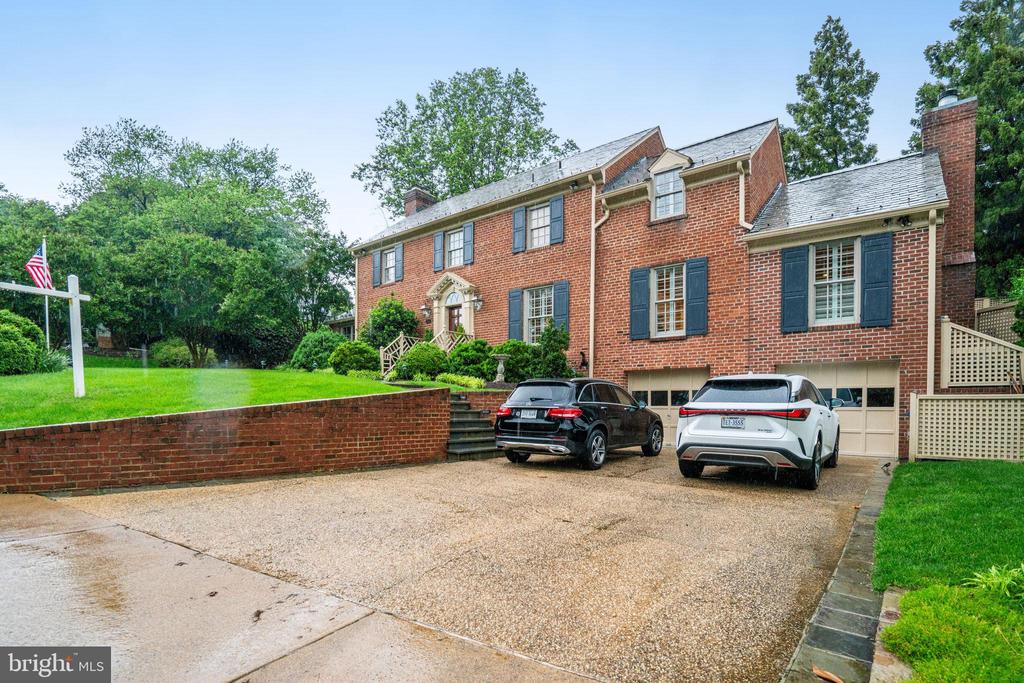 4629 32nd Rd N