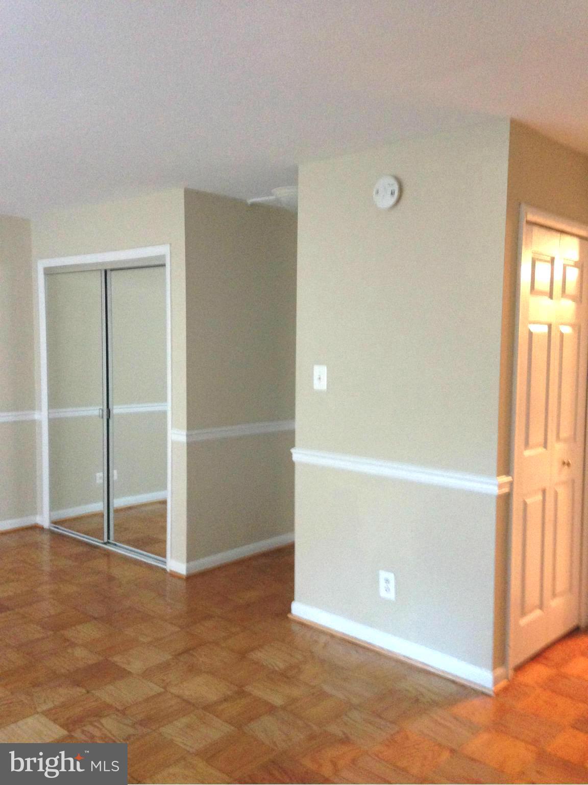 4501 ARLINGTON BLVD #121