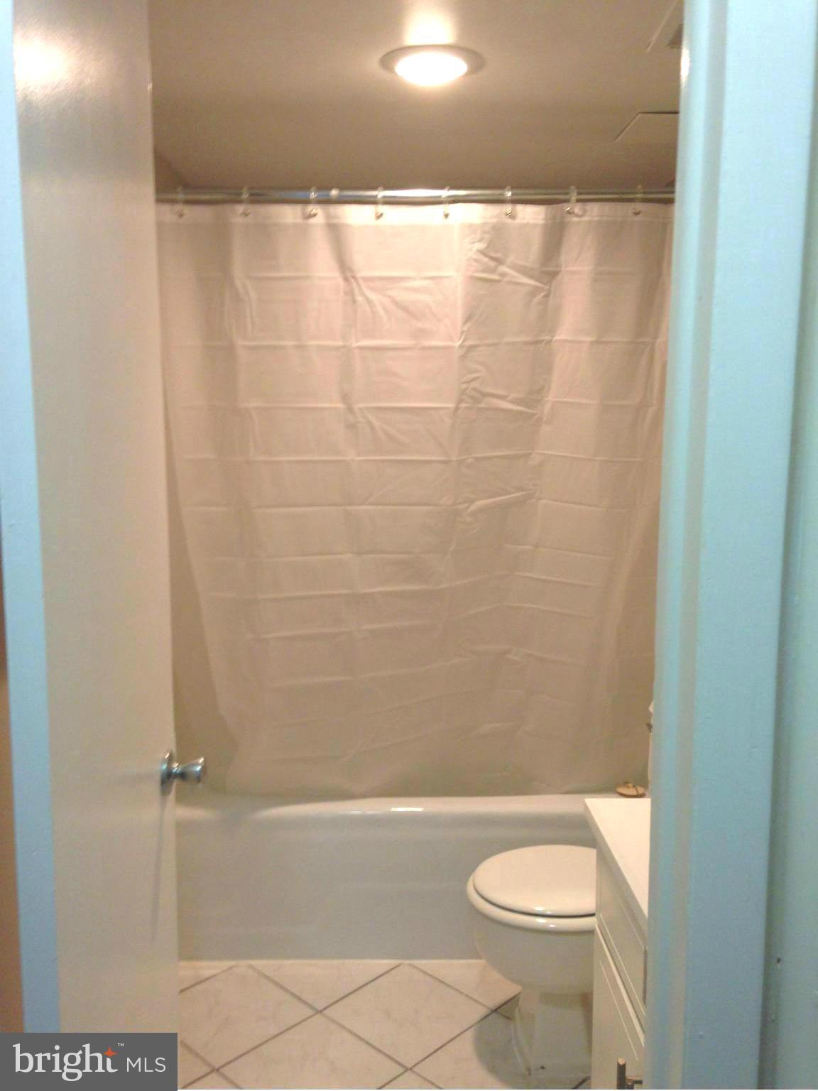 4501 ARLINGTON BLVD #121