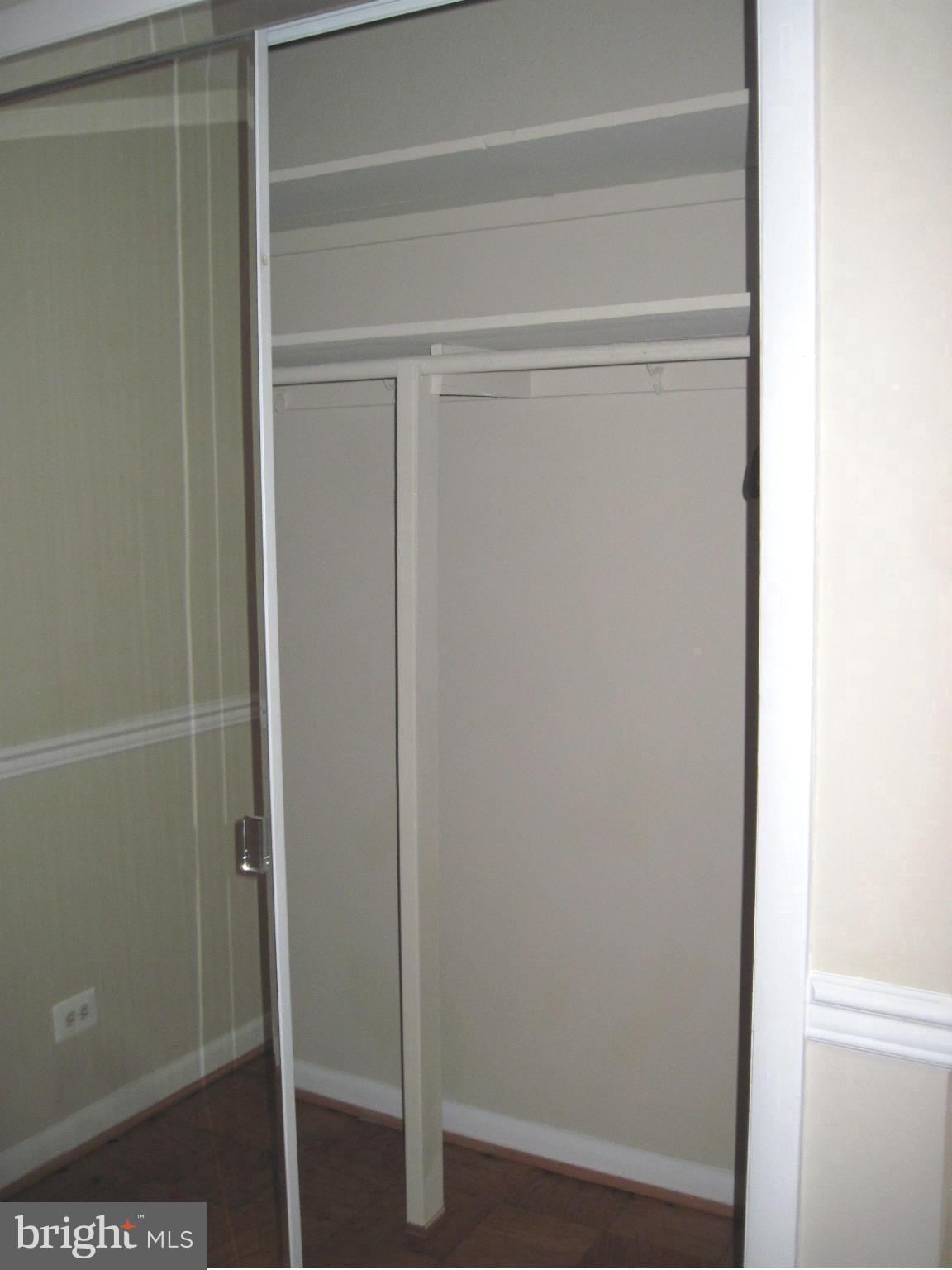 4501 ARLINGTON BLVD #121