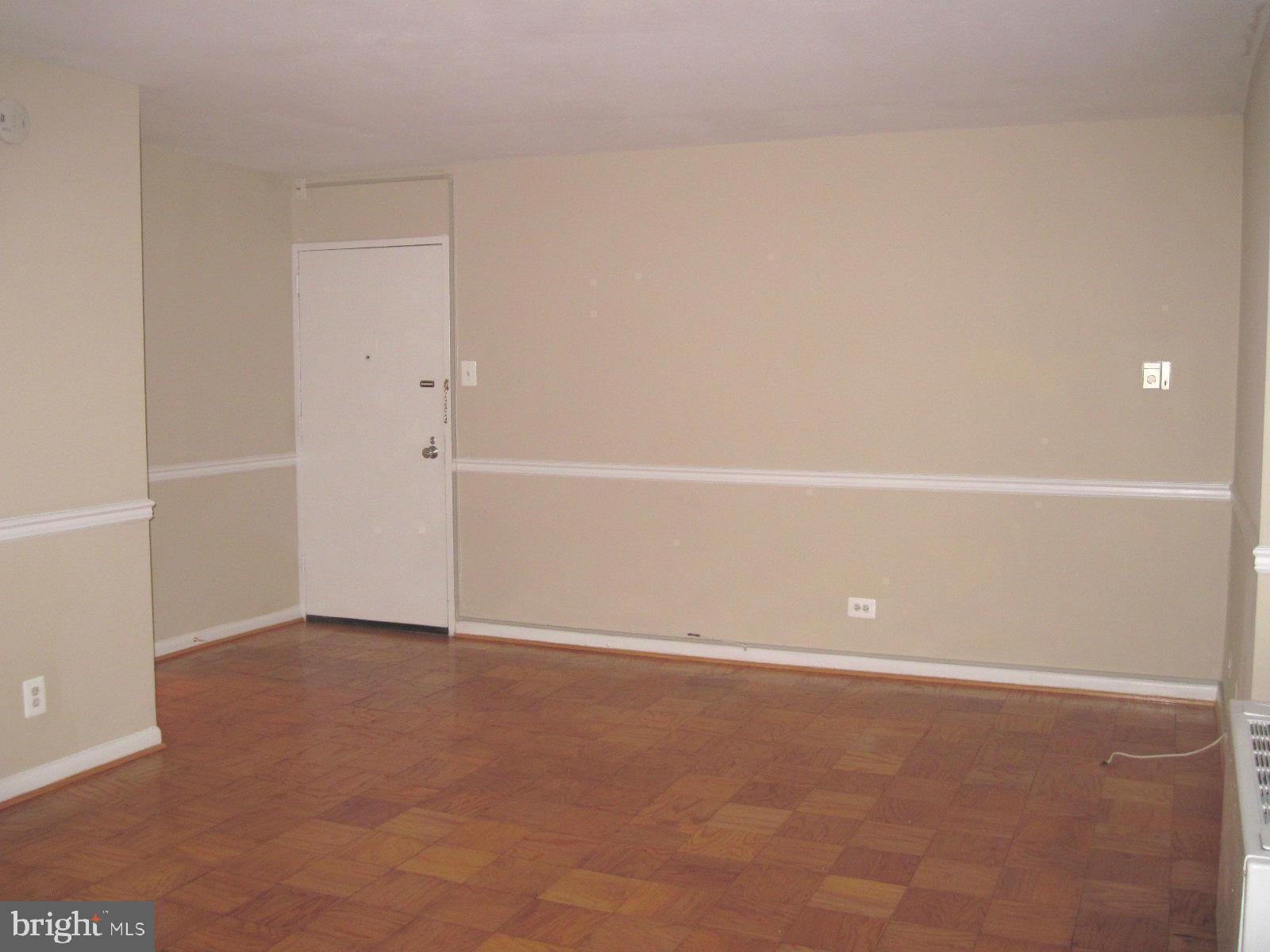 4501 ARLINGTON BLVD #121