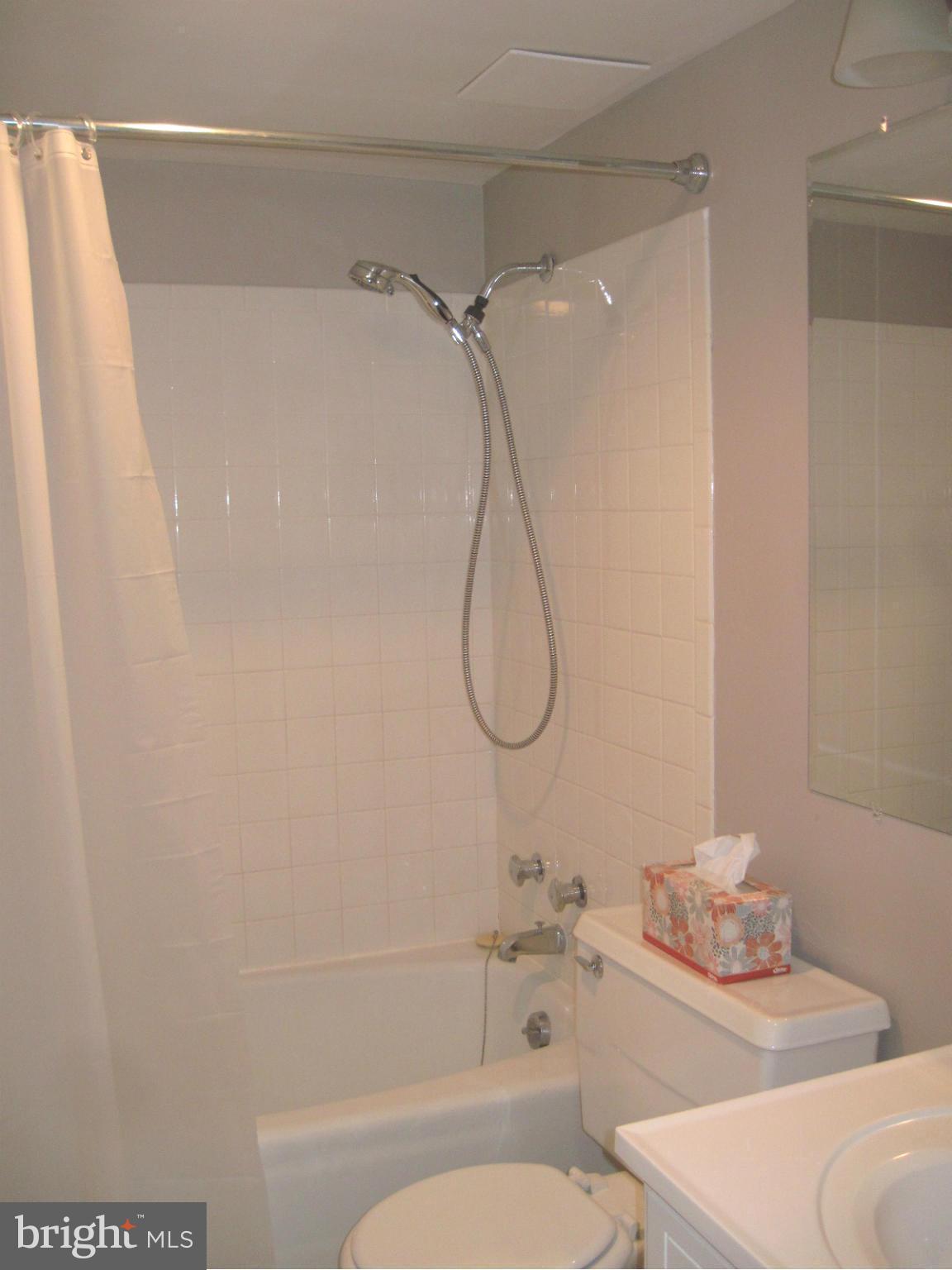 4501 ARLINGTON BLVD #121