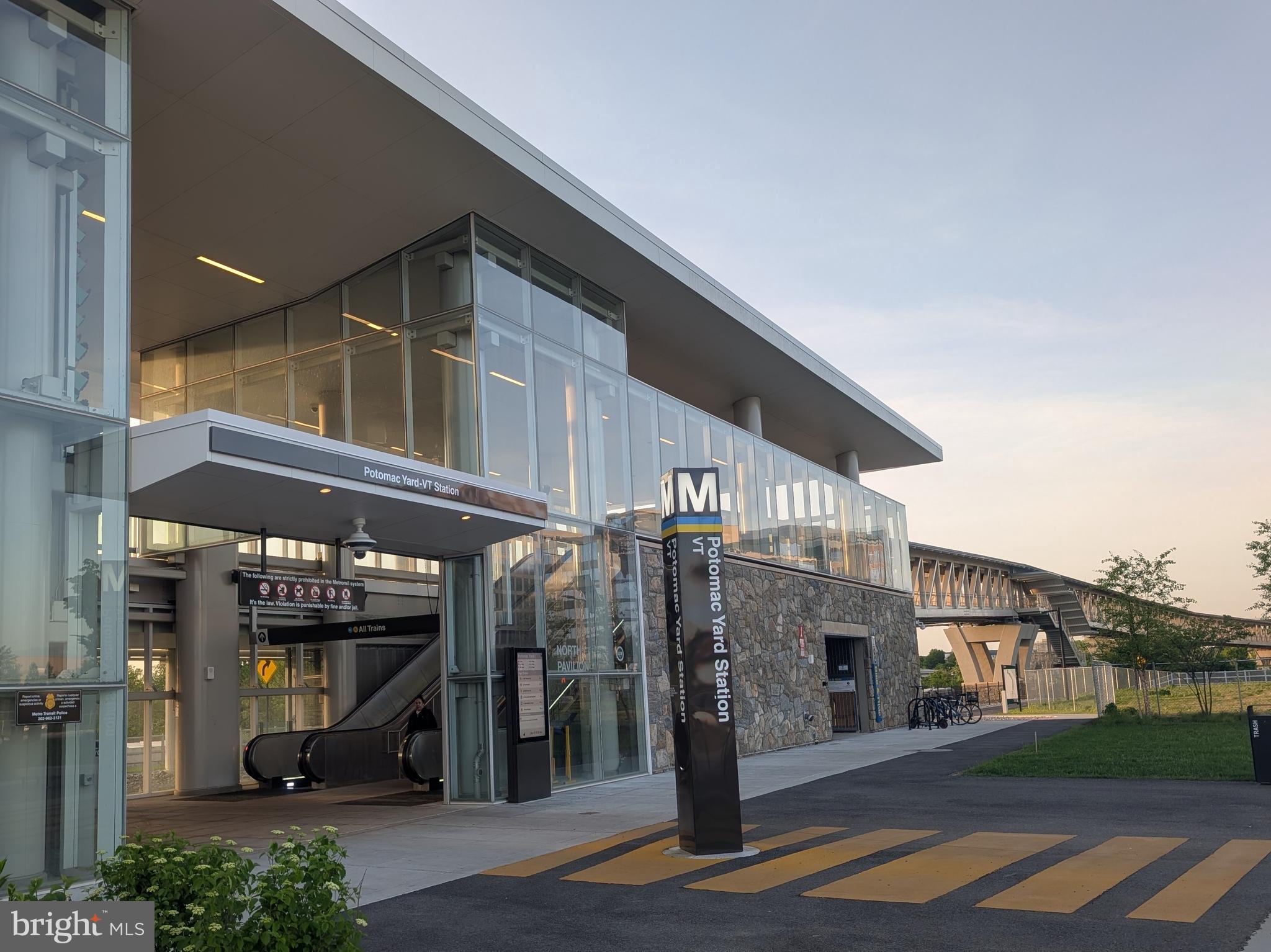 3650 S GLEBE ROAD 749