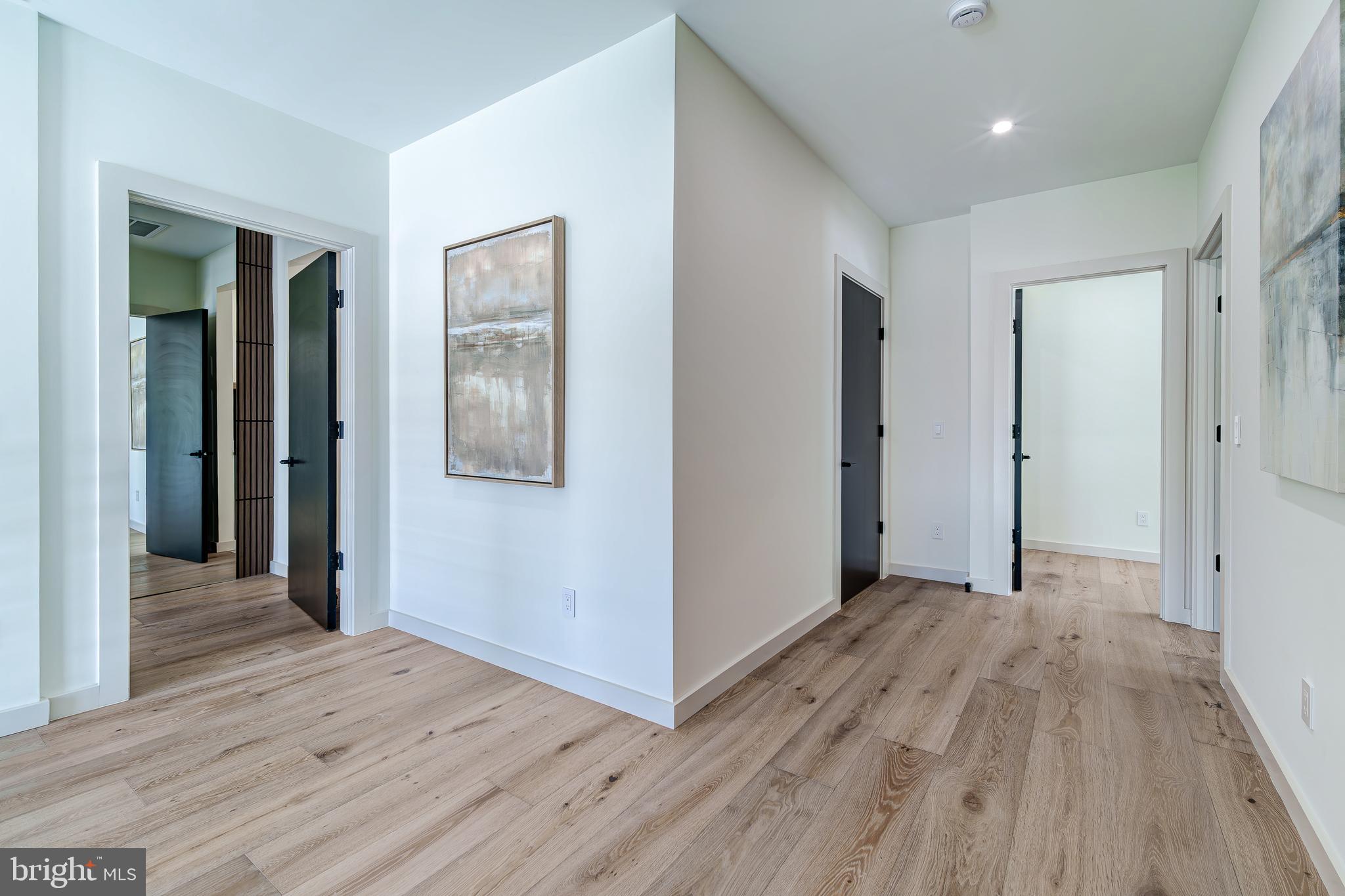 2017 N GREENBRIER STREET