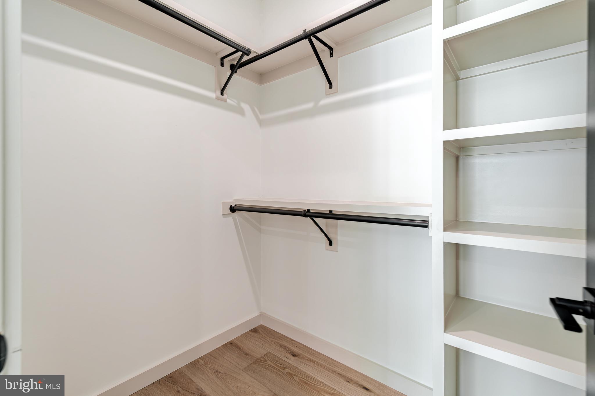 2017 N GREENBRIER STREET