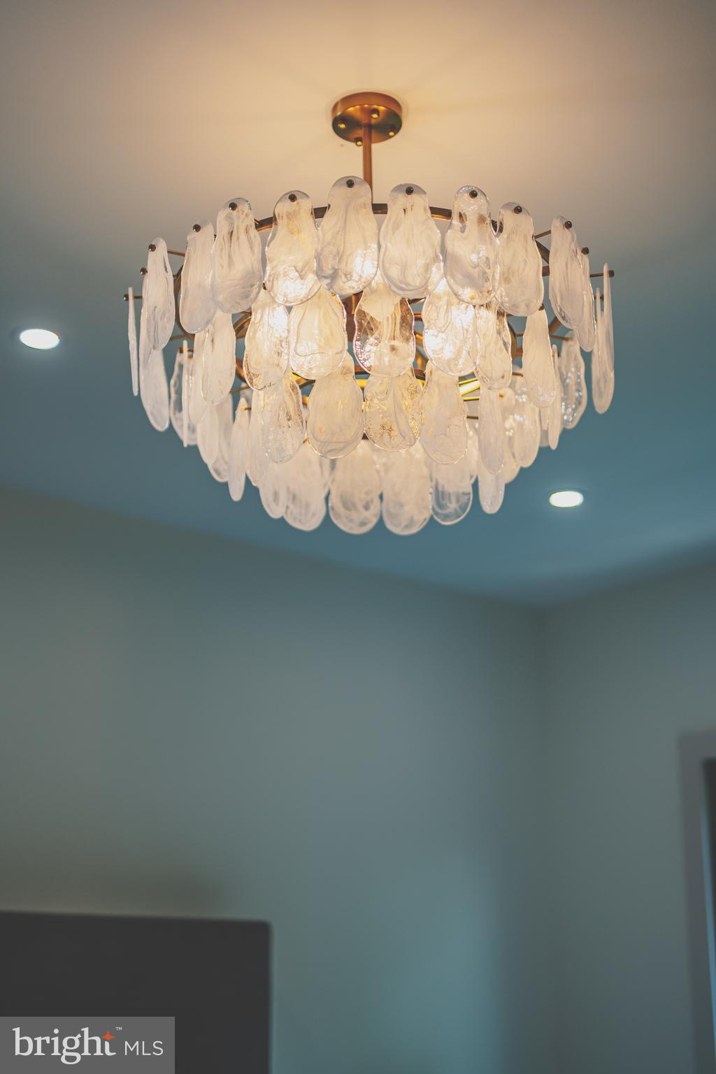 2017 N GREENBRIER STREET