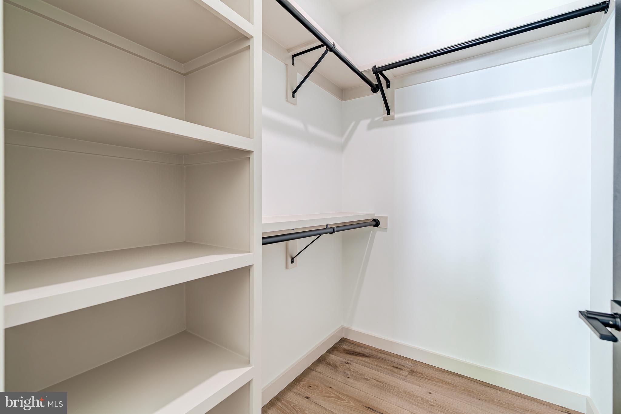 2017 N GREENBRIER STREET