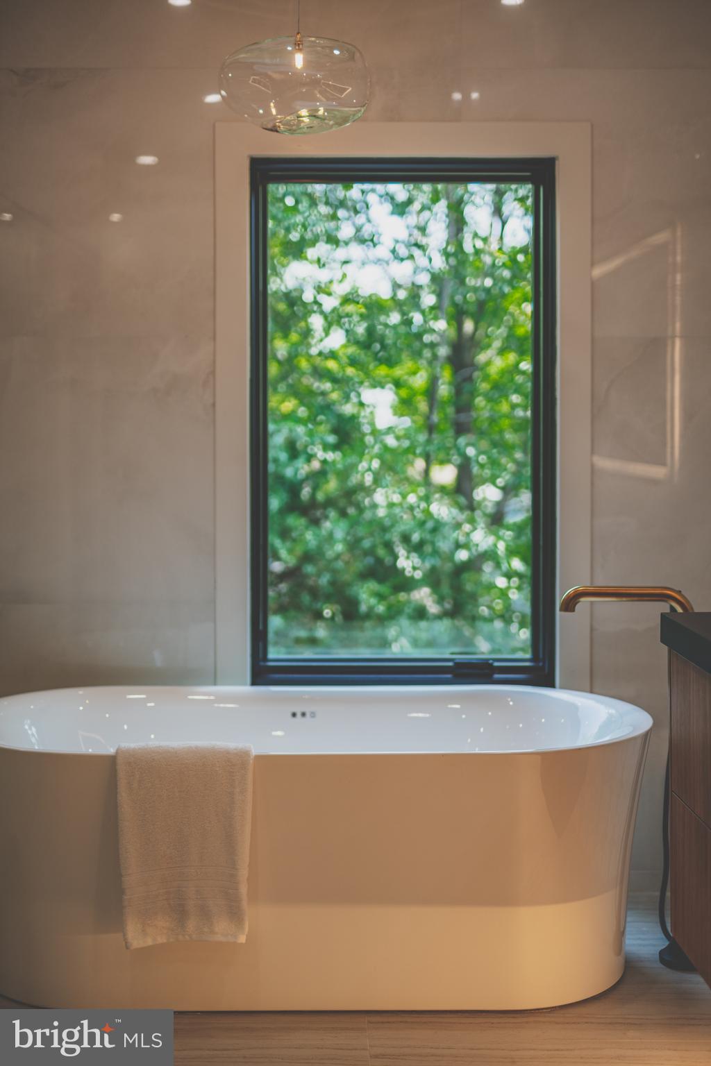 2017 N GREENBRIER STREET