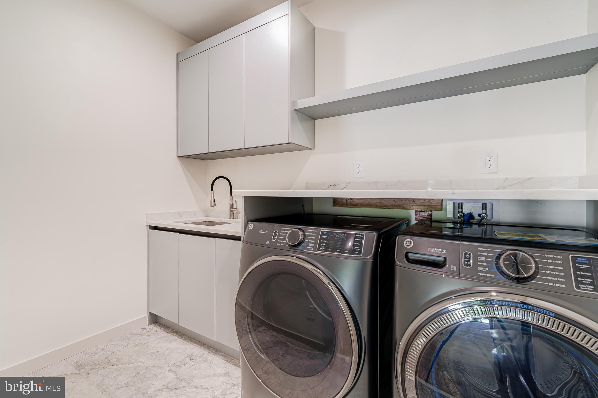 2017 N GREENBRIER STREET