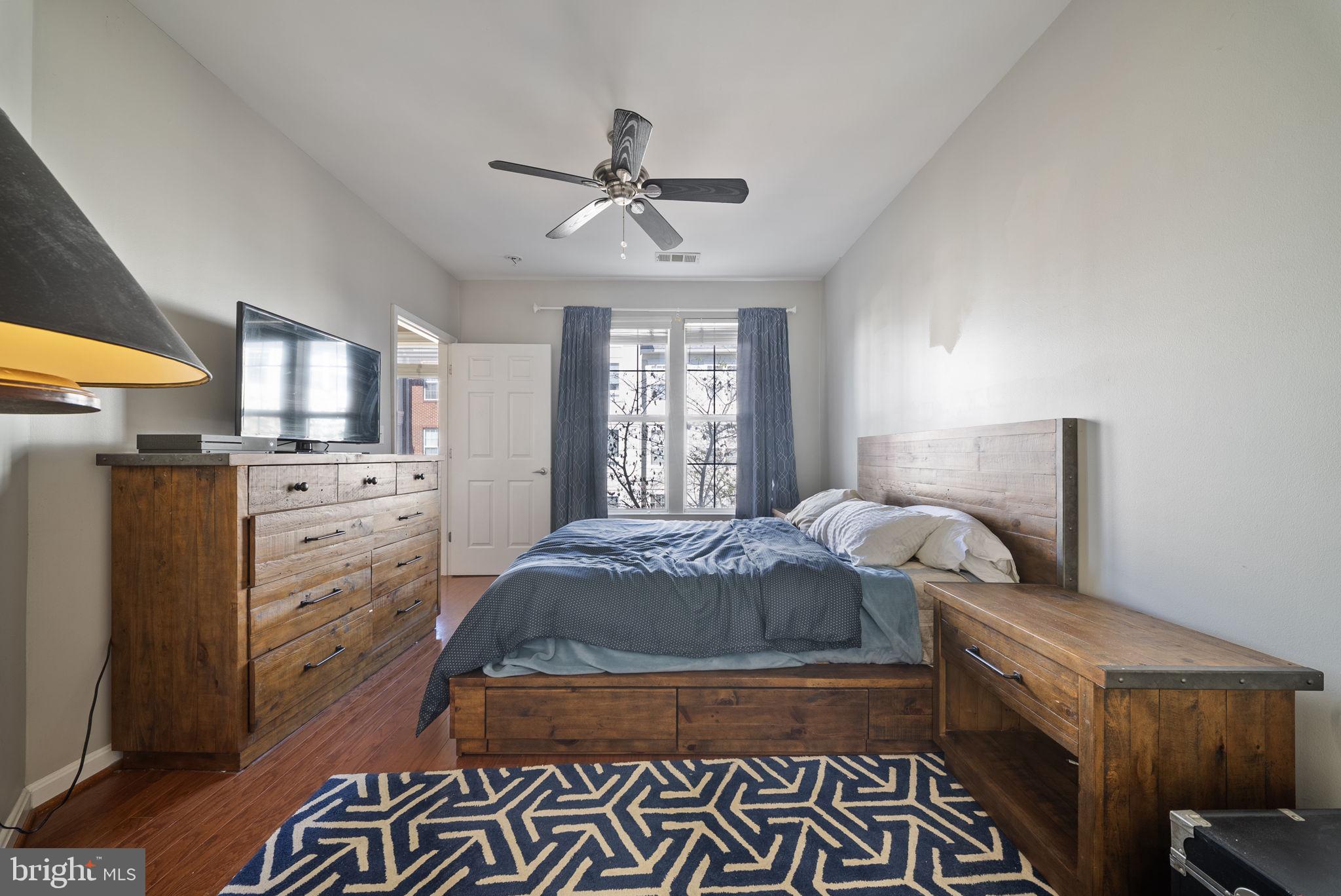 801 S GREENBRIER STREET 304