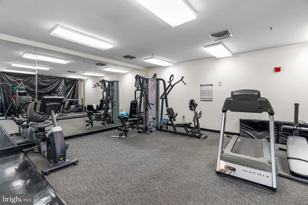 801 S GREENBRIER STREET 113
