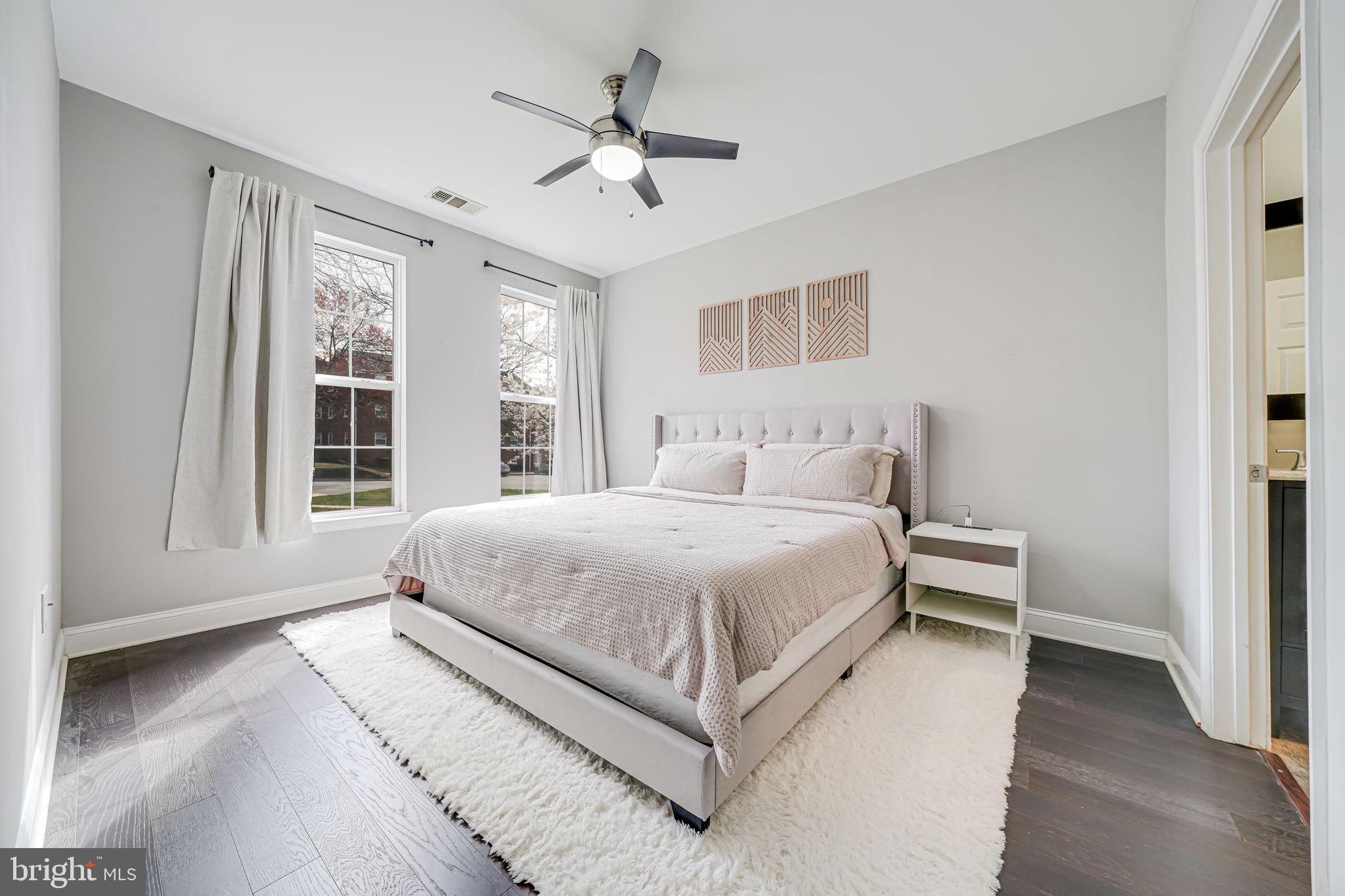 801 S GREENBRIER STREET 113